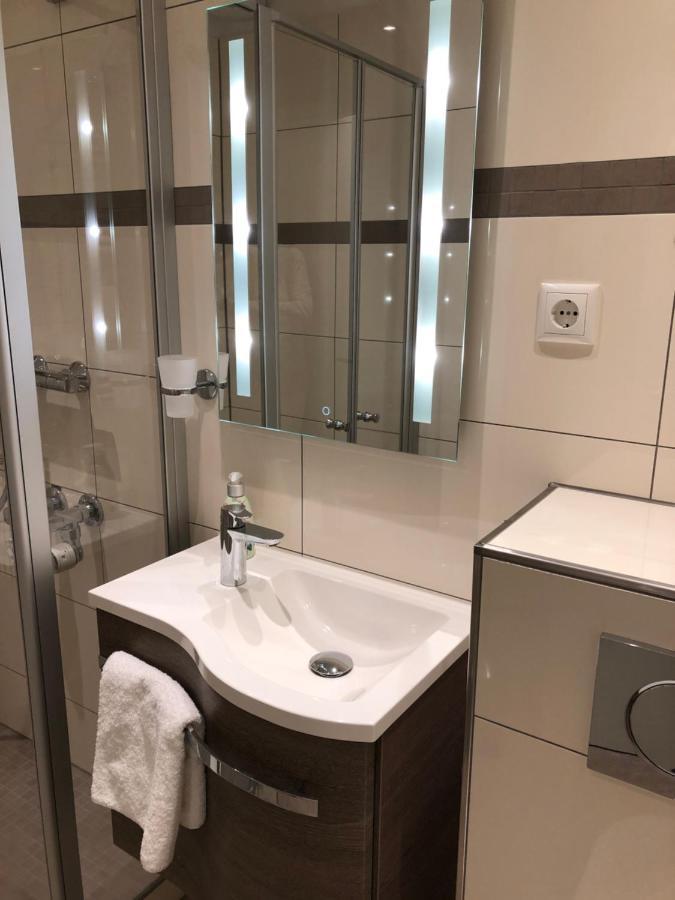 Appartement Ausblick Park กอสลาร์ ภายนอก รูปภาพ